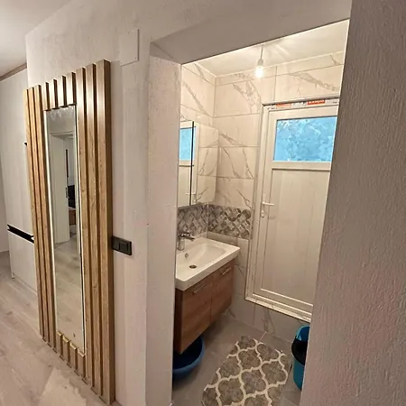 Kirevi - Airport Casa de Férias